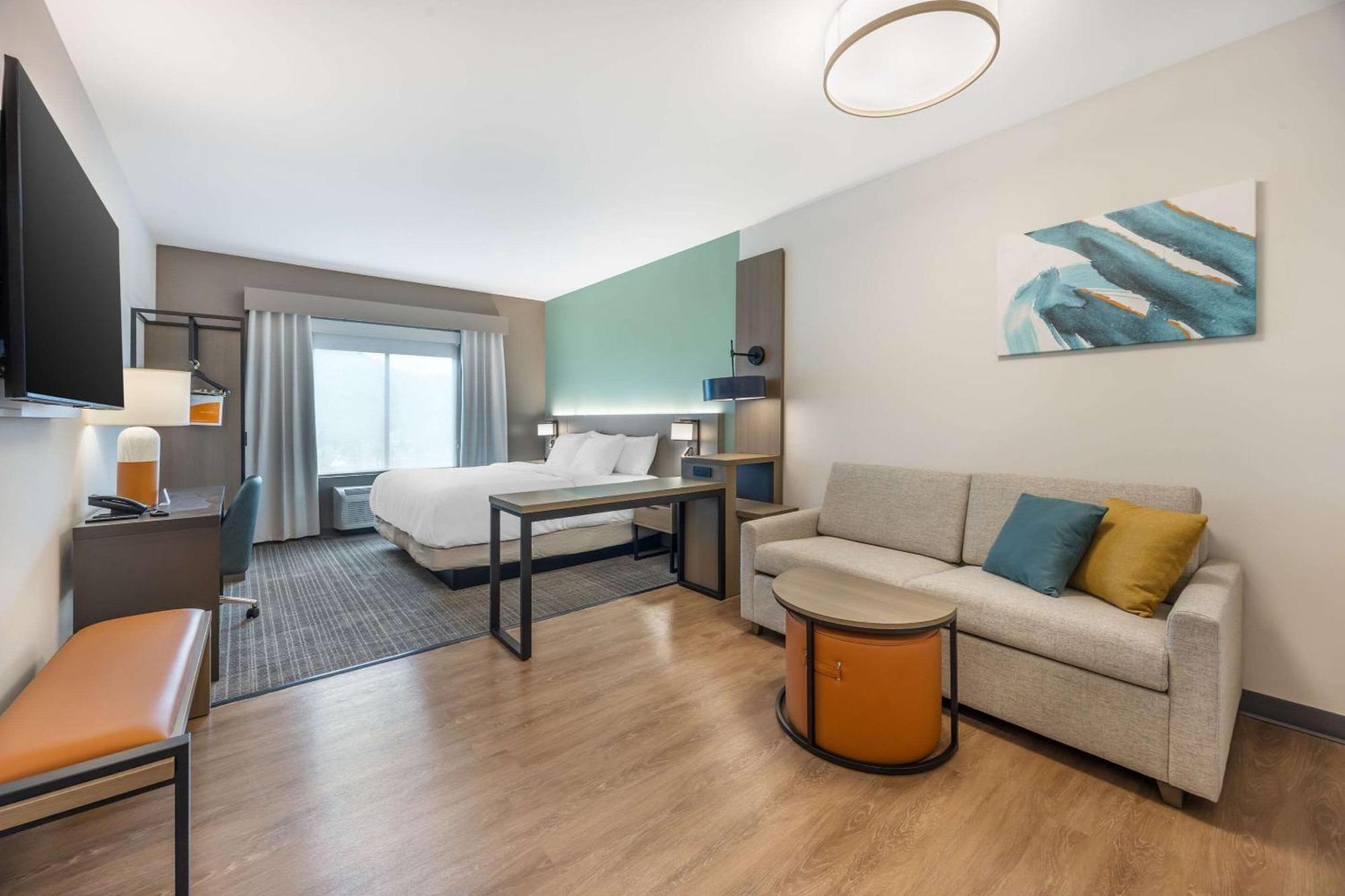 Hotel Comfort &